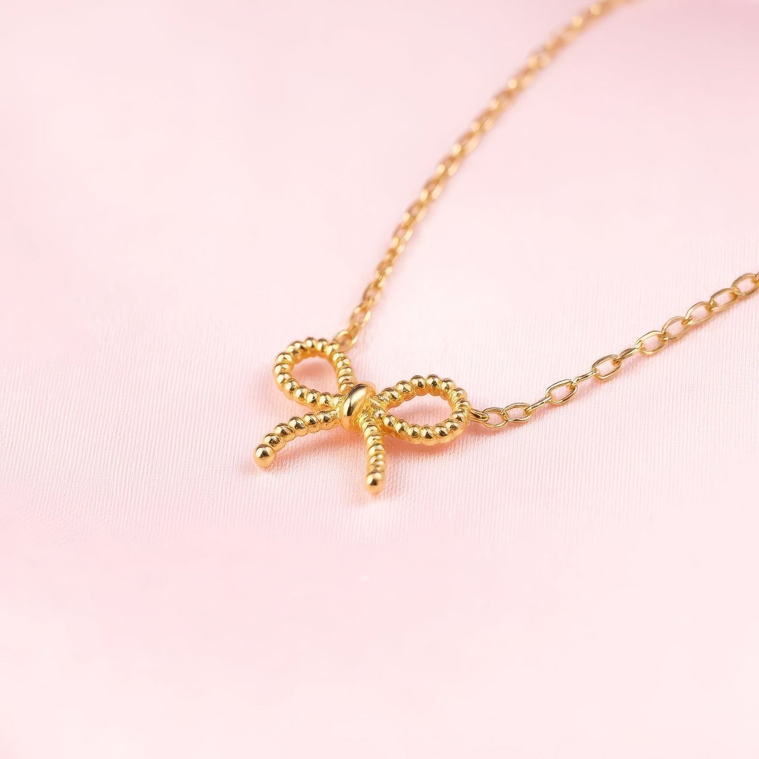 Dainty Bow Necklace - United Bracelets