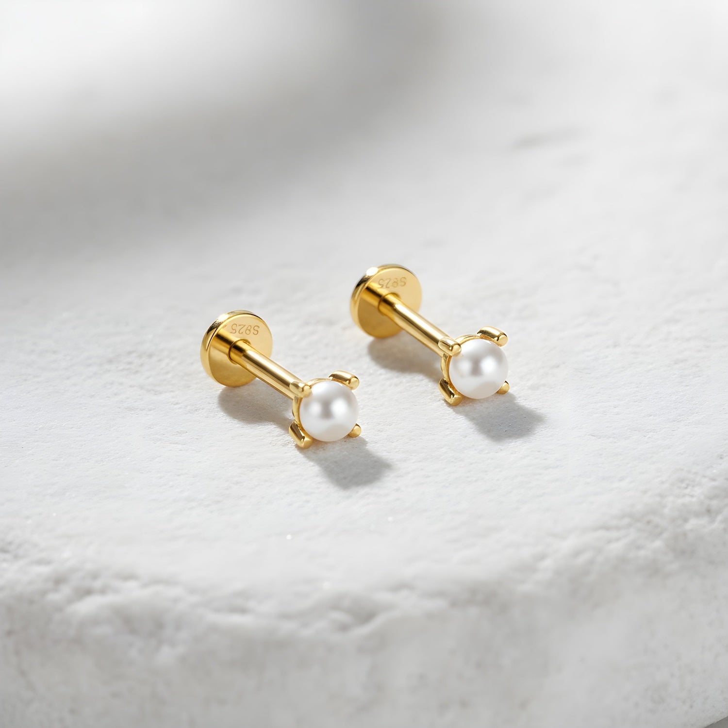 Dainty Pearl Stud Earrings - United Bracelets