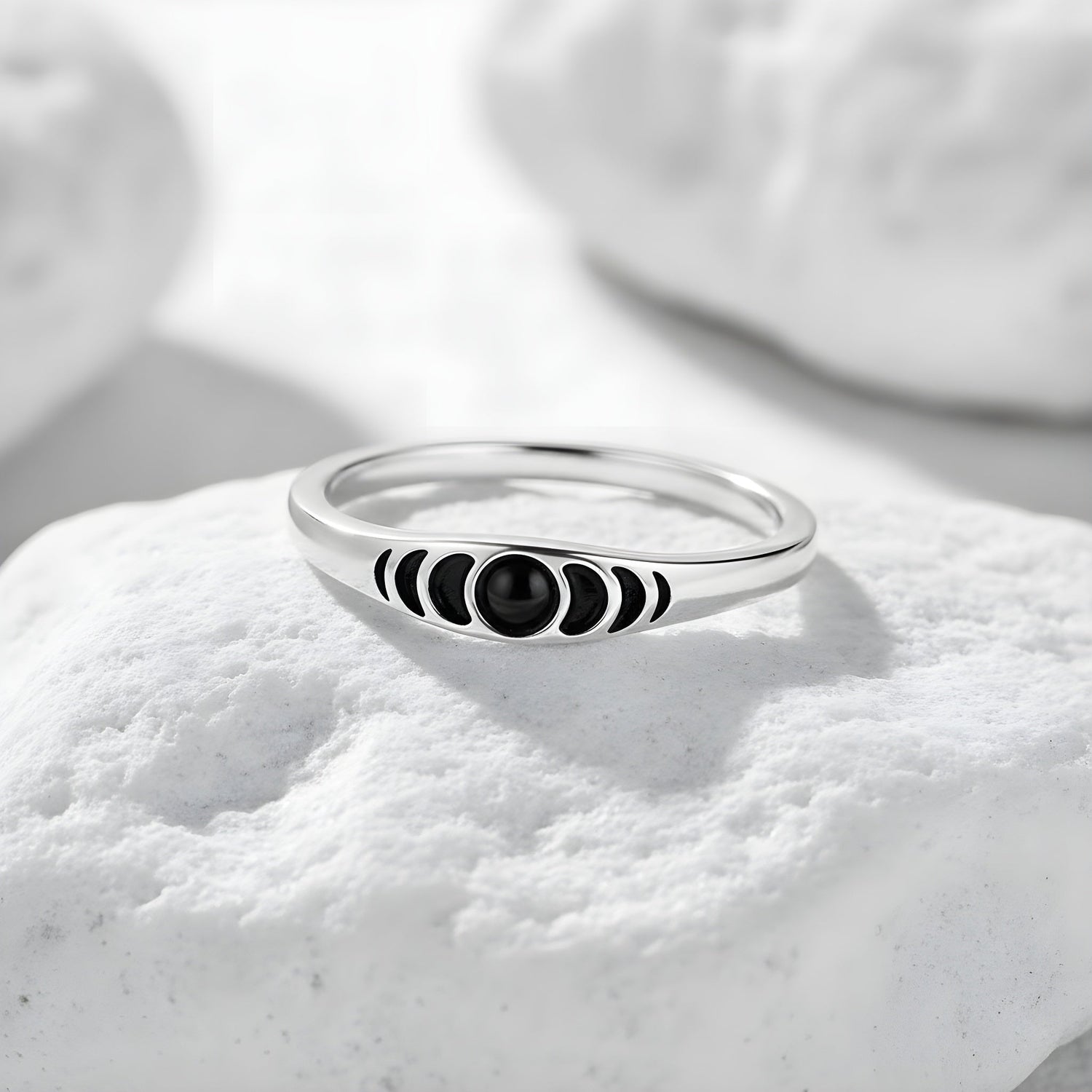 Moon Phase Ring - United Bracelets