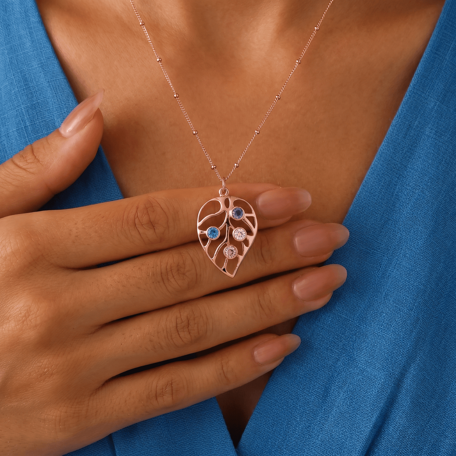 Personalised Leaf Necklace - United Bracelets