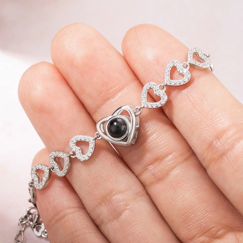 Projection Bracelet with Sparkling Heart Pendants - United Bracelets